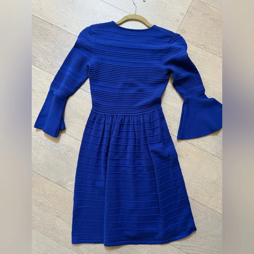 Blue Vince Camuto Dress. Size XS. - Picture 2 of 3